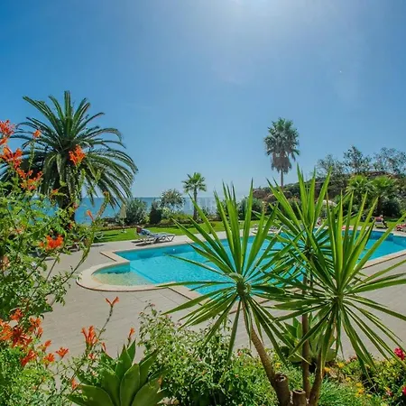 Apartment Ocean Bliss - Panoramic Sea View - 20m To - 2 Swimming Pools - Private Parking *