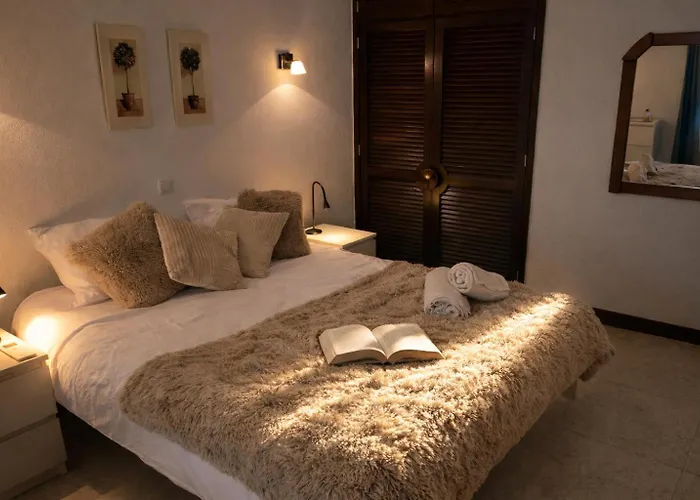 Ocean Bliss - Panoramic Sea View - 20m To - 2 Swimming Pools - Private Parking 아파트 알부페이라